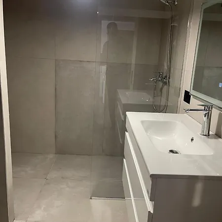 شقة Elite تيرانا