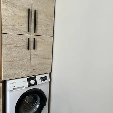 Elite * تيرانا